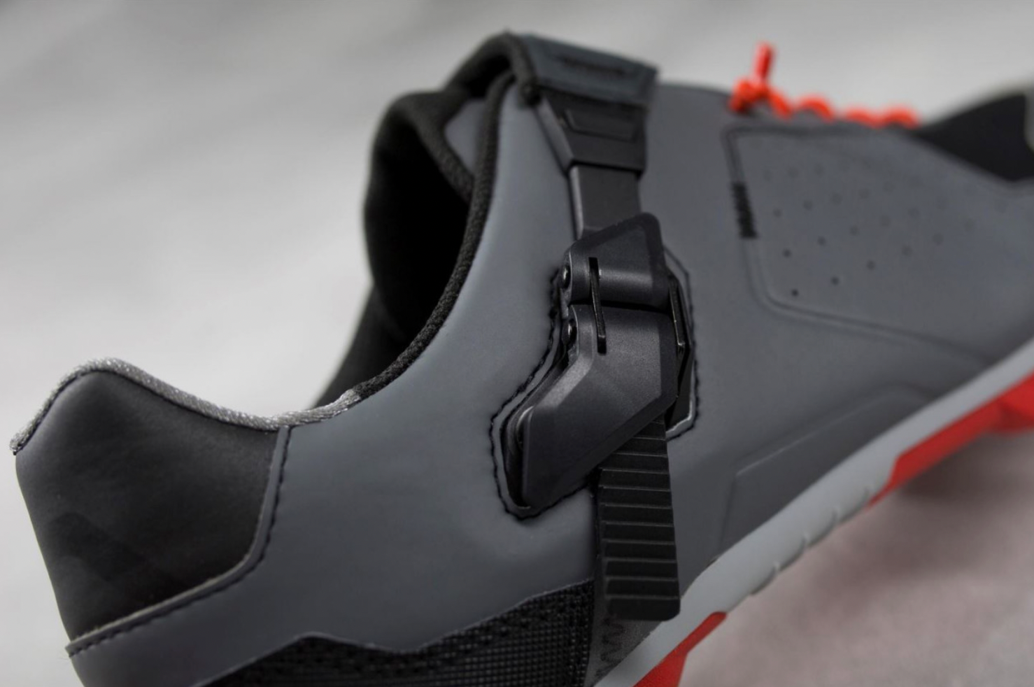 ZAPATOS CUBE PEAK PRO Grey
